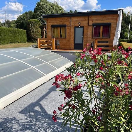 Chalet 2 Personnes Avec Jacuzzi Et Piscine Saisonniere Partagee Corcieux Bagian luar foto