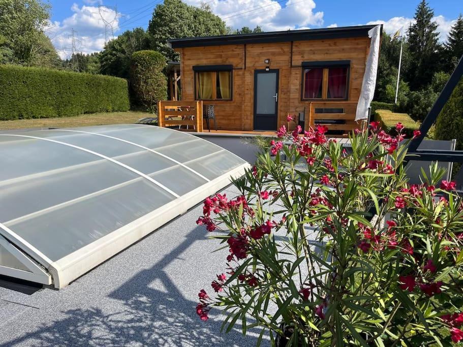Chalet 2 Personnes Avec Jacuzzi Et Piscine Saisonniere Partagee Corcieux Bagian luar foto